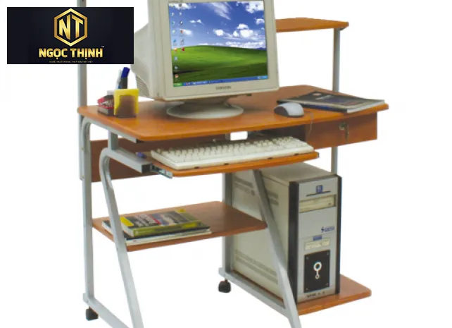 Bàn máy tính khung thép kết hợp gỗ ép BMT97B Bàn máy tính khung thép kết hợp gỗ ép BMT97B